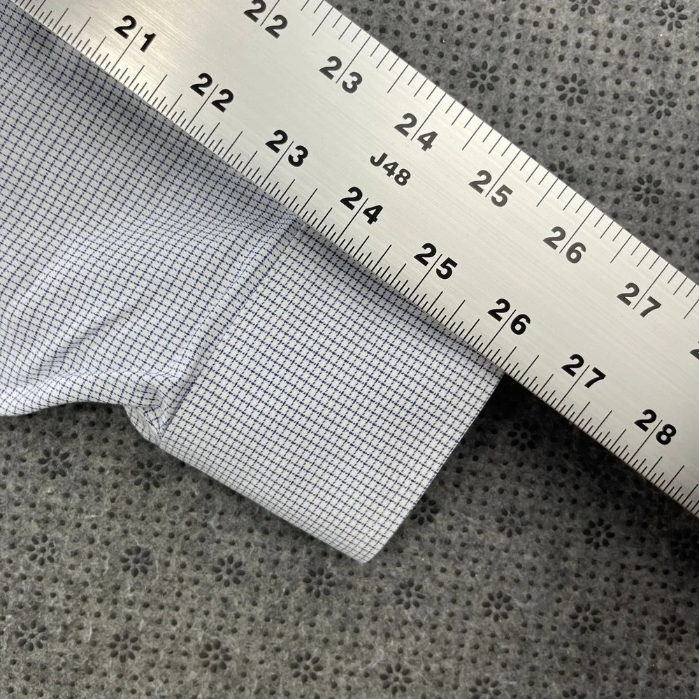 Brooks Brothers excellent pre